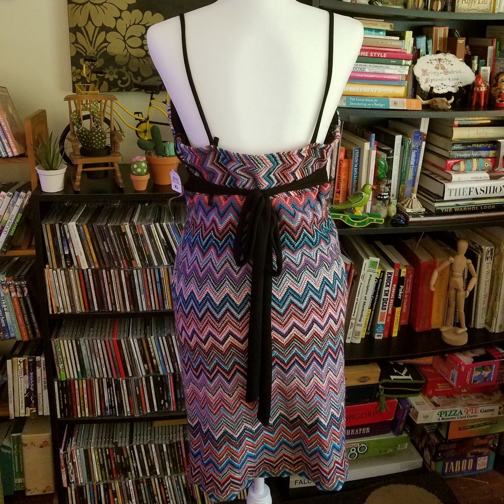 Blush Brand Empire Waist Chevron Dress NWT - Picture 2 of 6